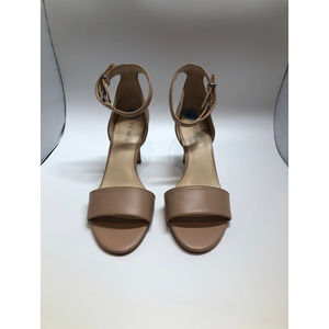 - Nine west tan ankle strap herls size 6.5